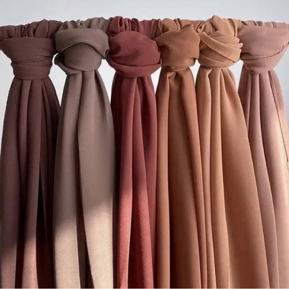 Chiffon Hijab on Sale - Picture 3 of 6